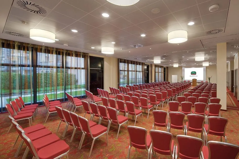 Courtyard By Marriott Munich City East Hotel