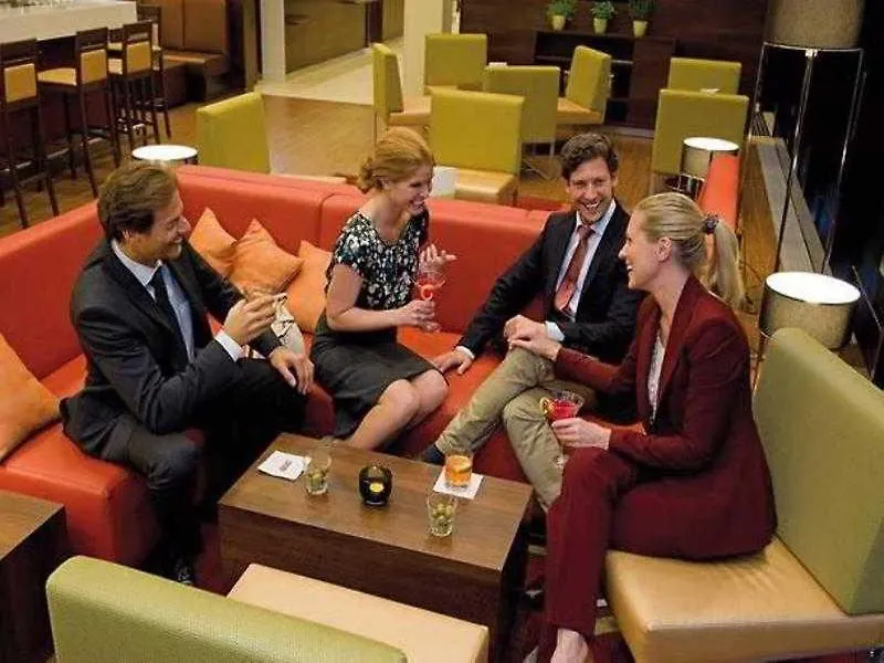 Courtyard By Marriott Munich City East Hotel