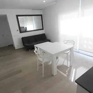 Apartment For A Roesmar 