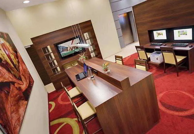 Courtyard By Marriott Munich City East 4*,