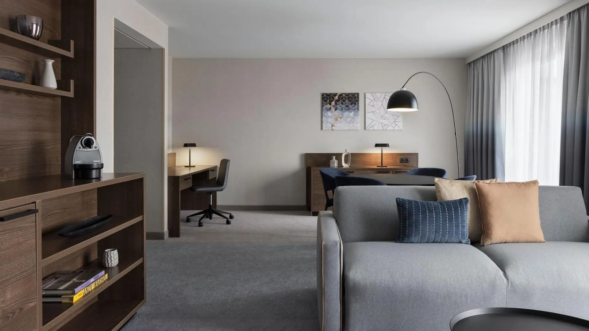 Hotel Courtyard By Marriott Munich City East