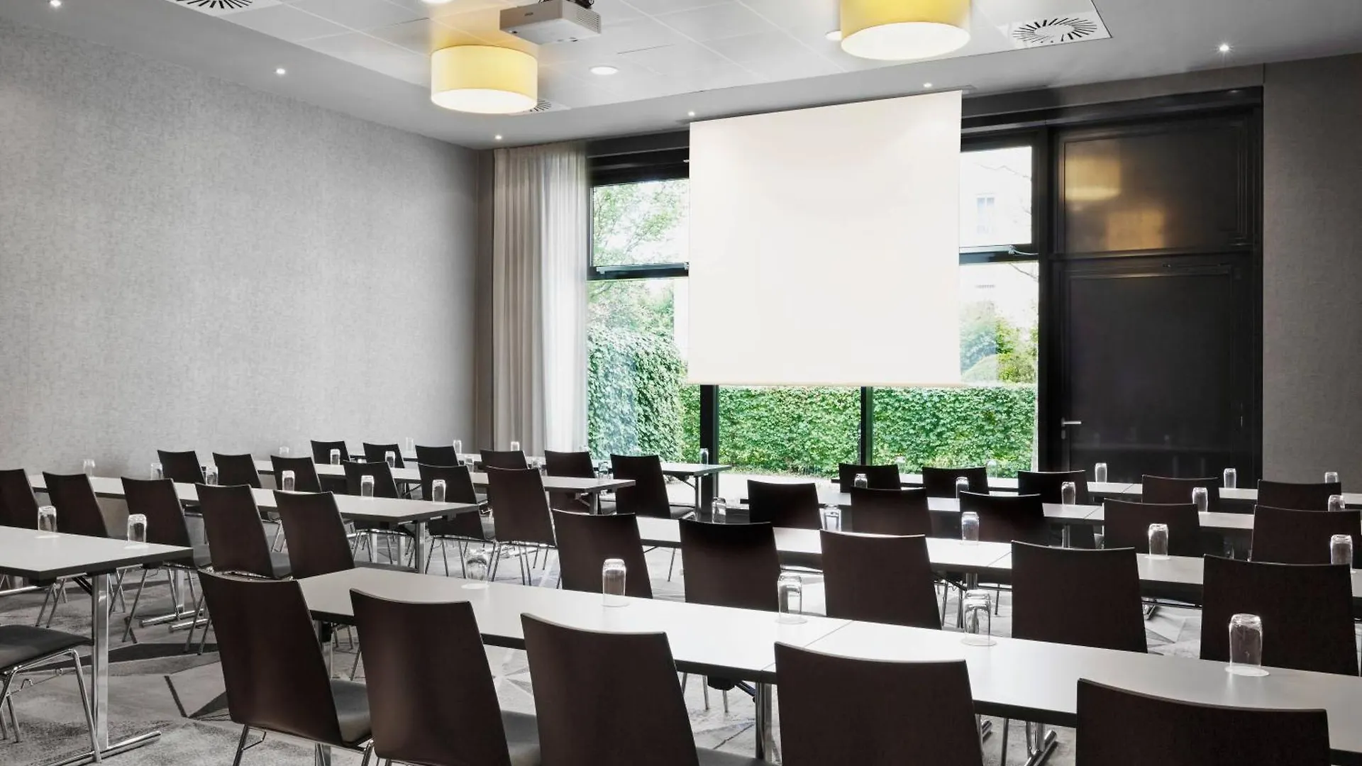 Hotel Courtyard By Marriott Munich City East