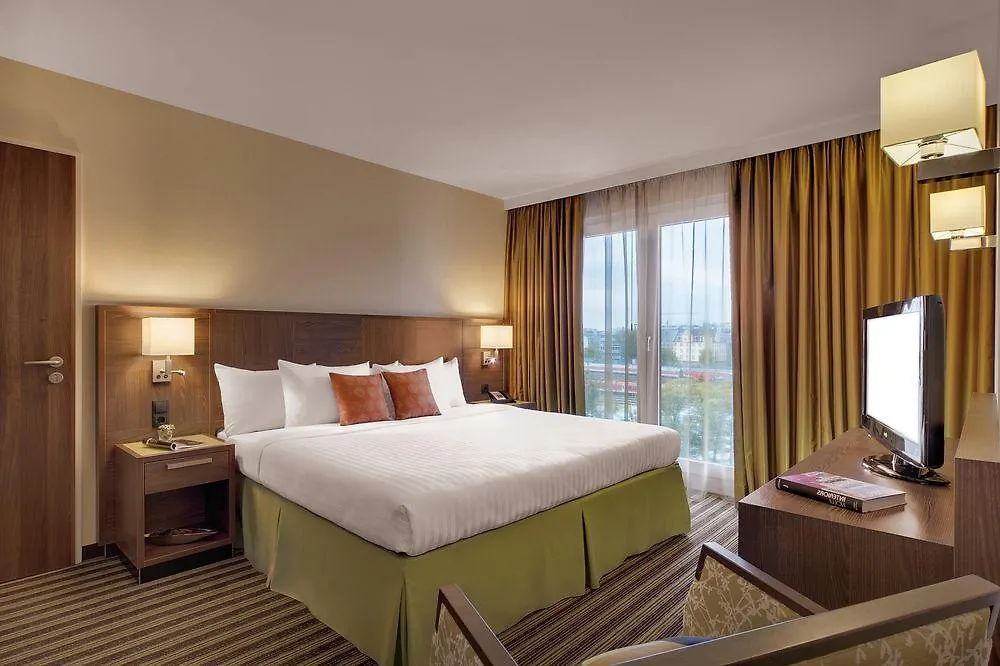 Courtyard By Marriott Munich City East 4*,