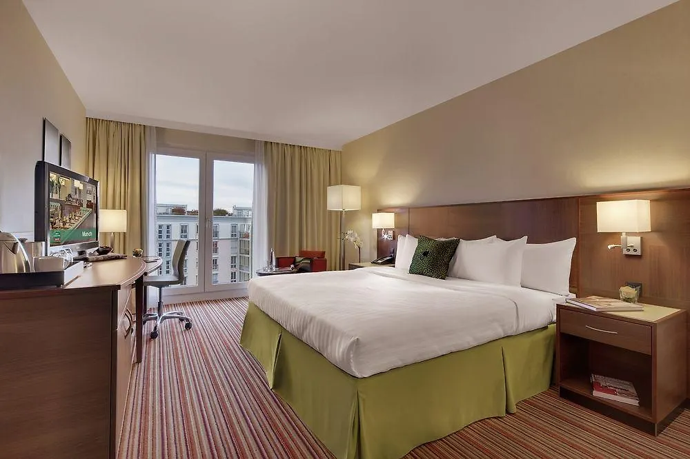 Courtyard By Marriott Munich City East Hotel