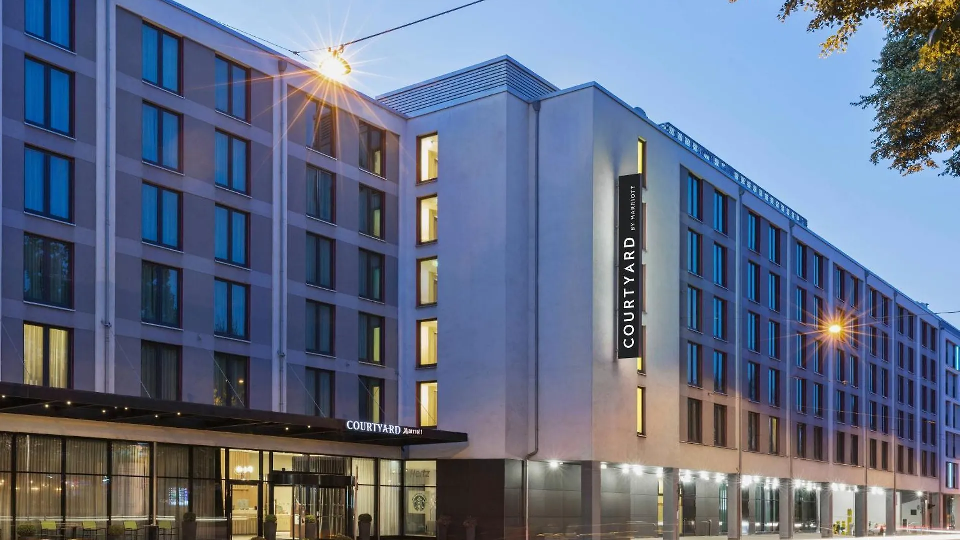 Courtyard By Marriott Munich City East